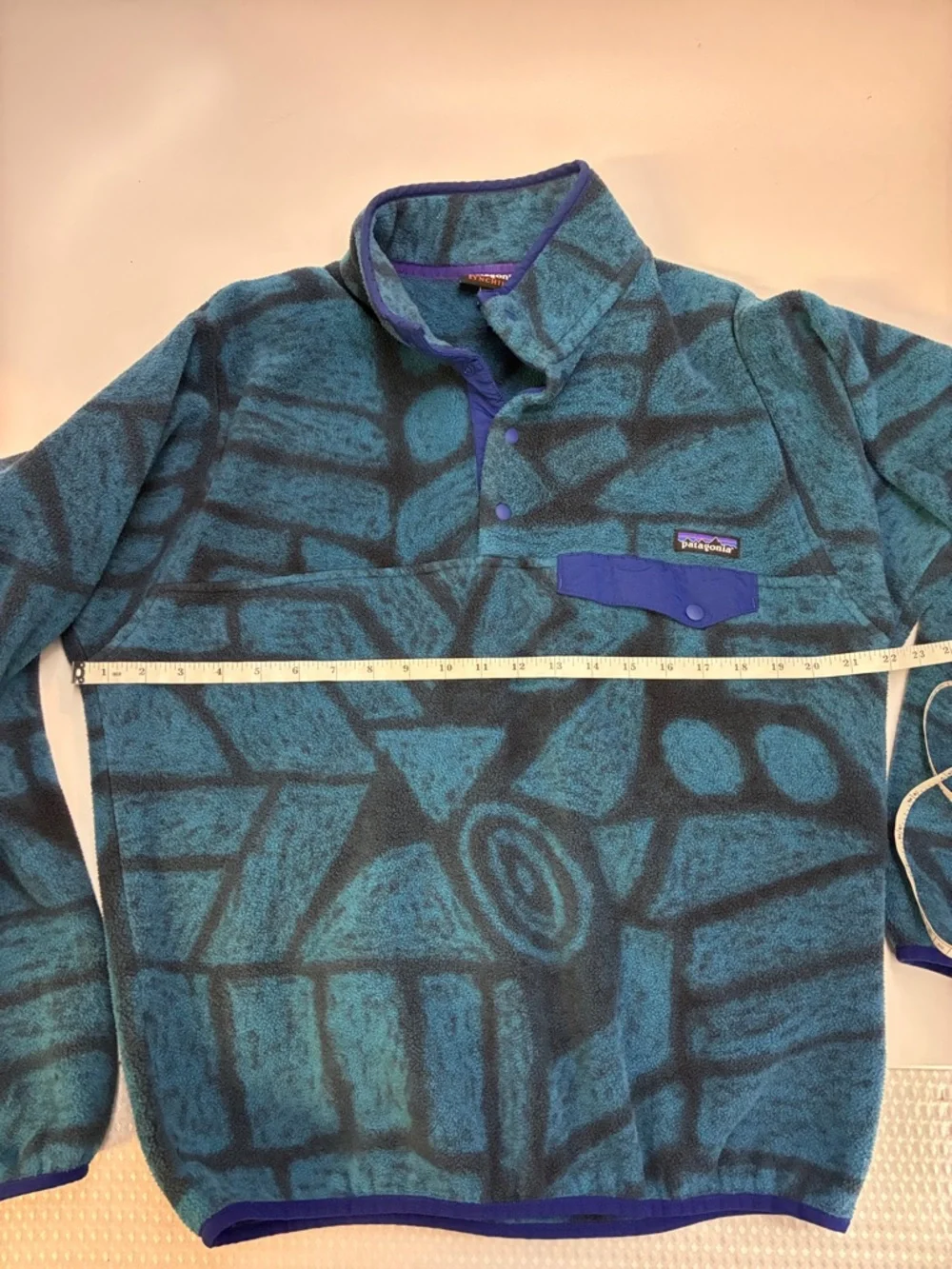 2015 PATAGONIA SYNCHILLA SNAP-T PULLOVER, SHALE/NAVY ABSTRACT PRINT RETIRED/RARE - Picture 13 of 16
